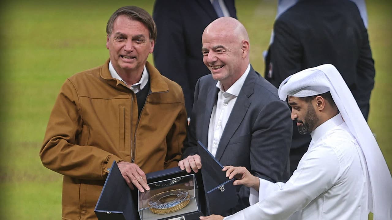 Gianni Infantino en Catar previo al Mundial.