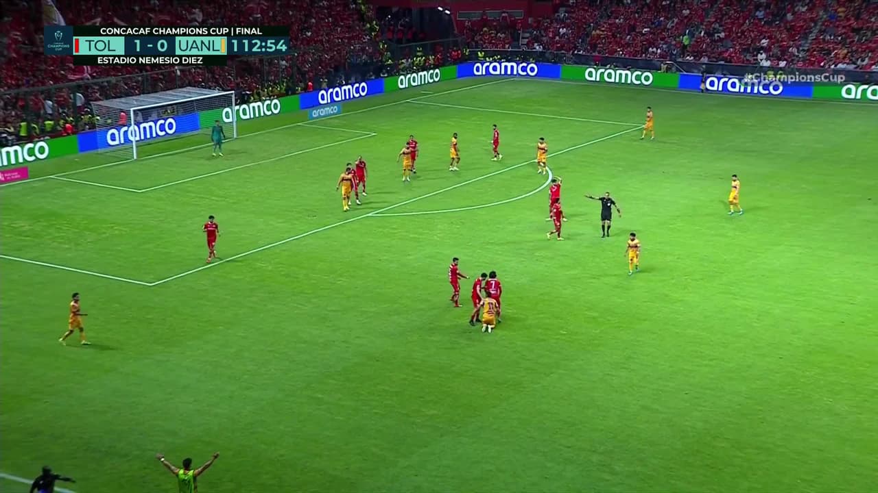¡GOL!  anota para Tigres. Joaquim