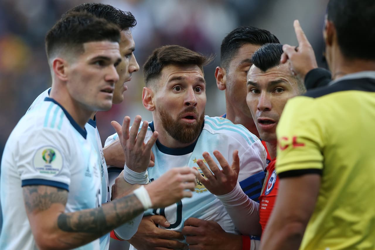 "Dichas acusaciones representan una falta de respeto": Conmebol responde a Messi