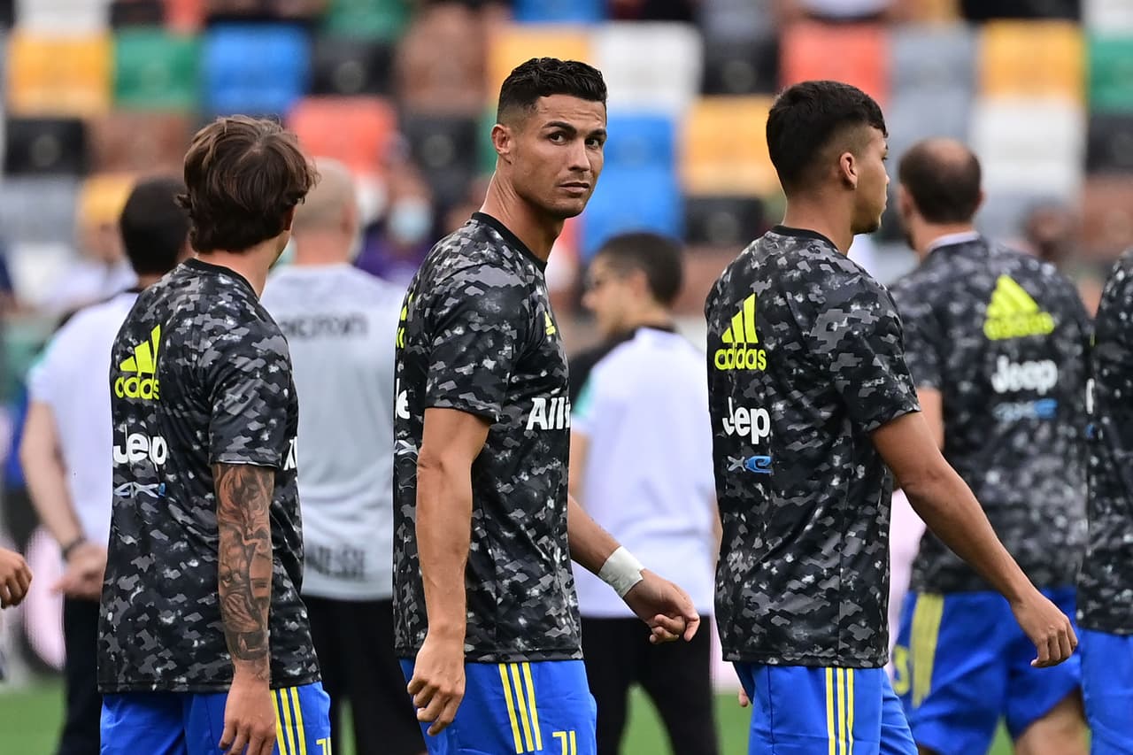 Directivo de la Juve sobre CR7: "Hay decisiones no negociables"