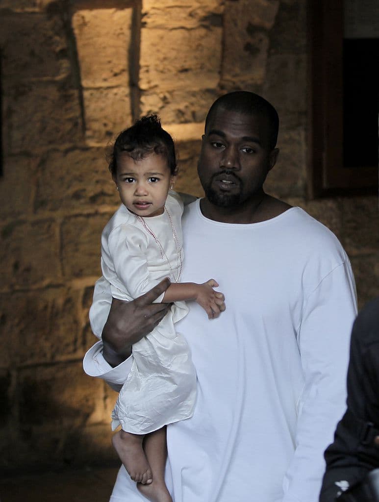 North, Saint, y Chicago - Hijos de Kanye West y Kim Kardashian West
<br>