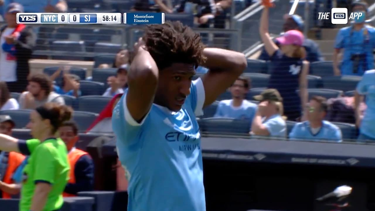 Talles Magno hace un golazo, pero es anulado por fuera de lugar