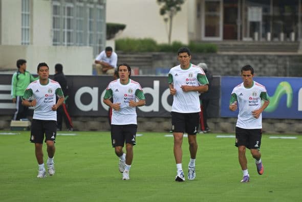 Uno que ha estado bien activo es Jorge Verlanga, agente de los mexicanos Pablo Barrera y Efraín Juárez, tratando de concretar el pase de ambos al Real Zaragoza de España.
