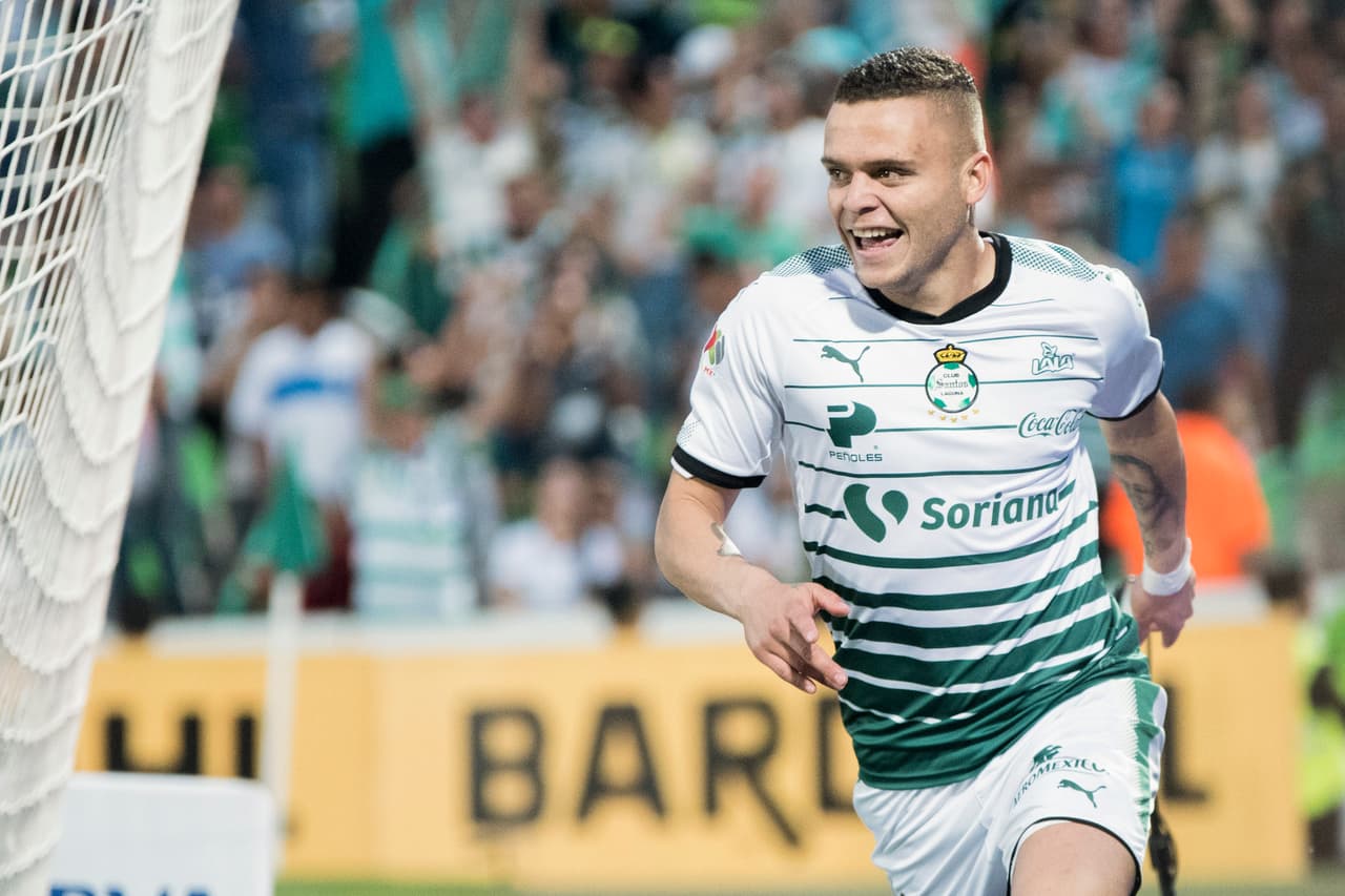 11 - Santos: Cociente 1.3434 producto de 133 puntos en 99 encuentros disputados.