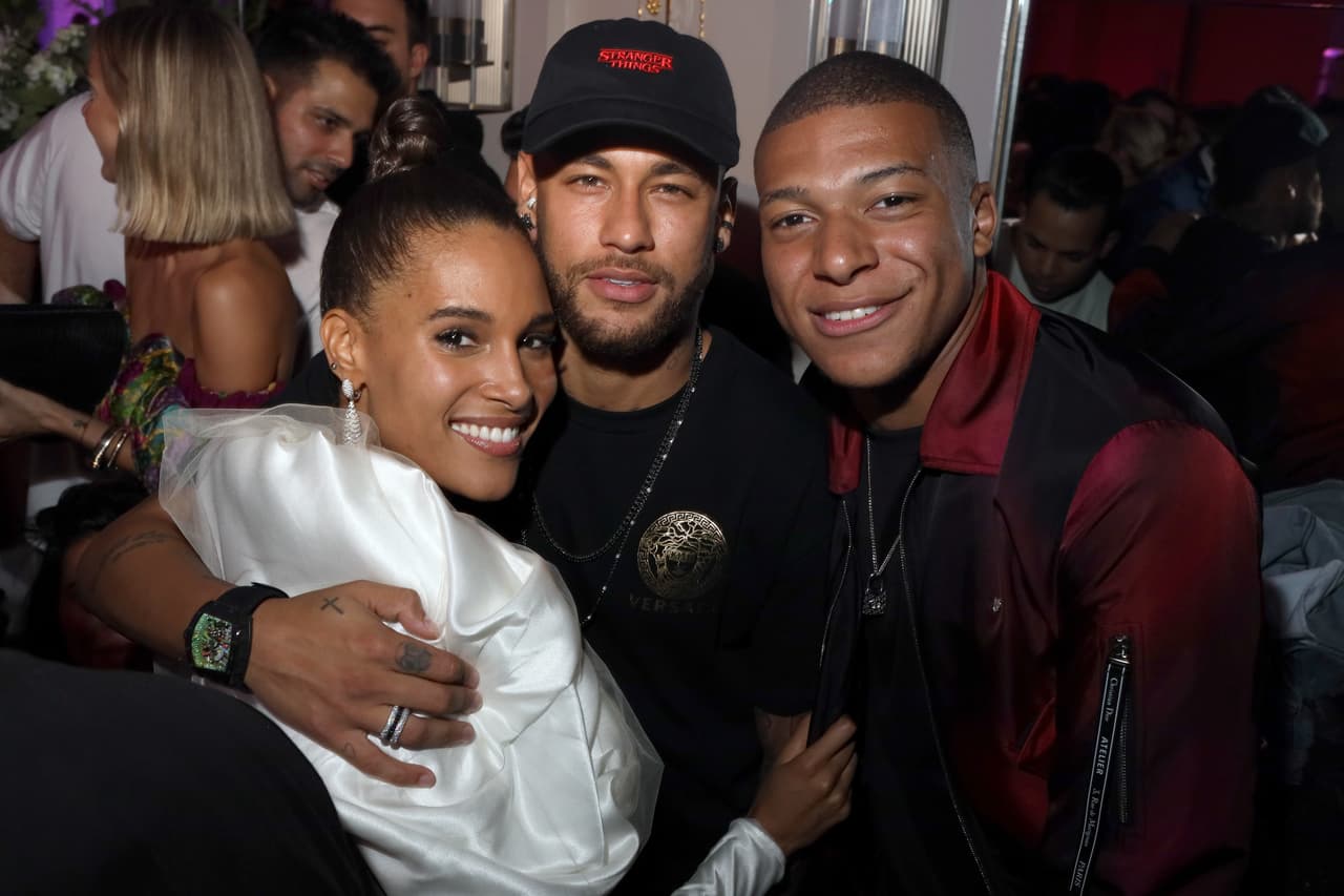 Neymar cancela fiesta de cumpleaños para centrarse en el PSG