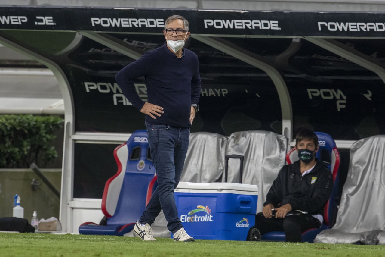 Holan destaca el contragolpe de León para vencer a Chivas