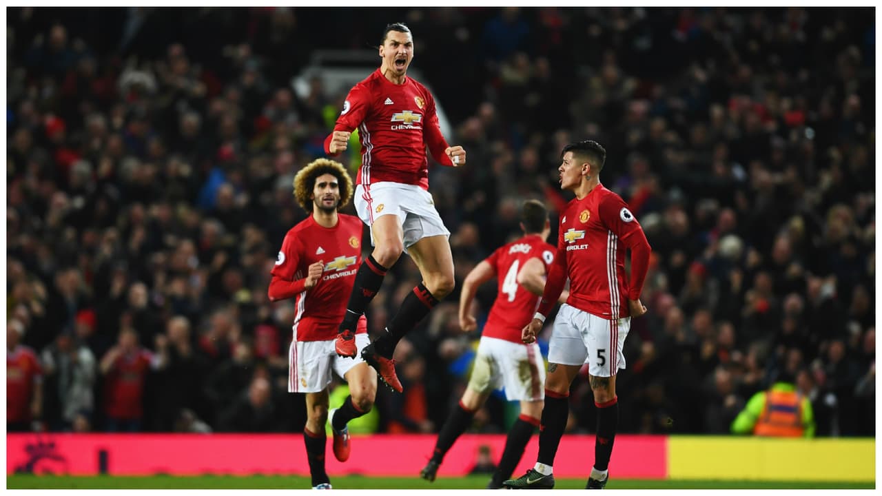 Ibrahimovic sigue rompiéndola en su primera temporada de Premier.