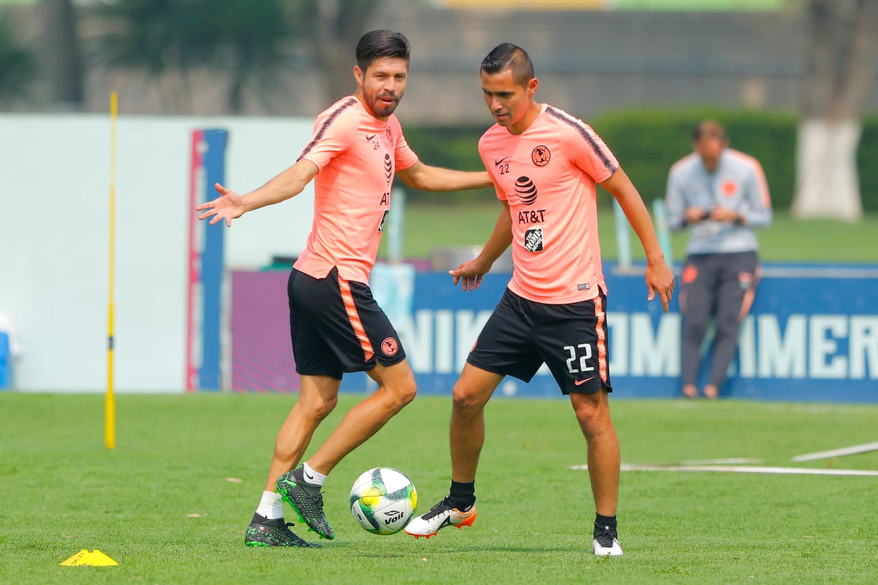 El entrenamiento de América en Coapa estuvo marcado por la tranquilidad del cupo en Liguilla pero por la exigencia de ganar contra Veracruz para mejorar lugares para los Cuartos de Final del Clausura 2019.