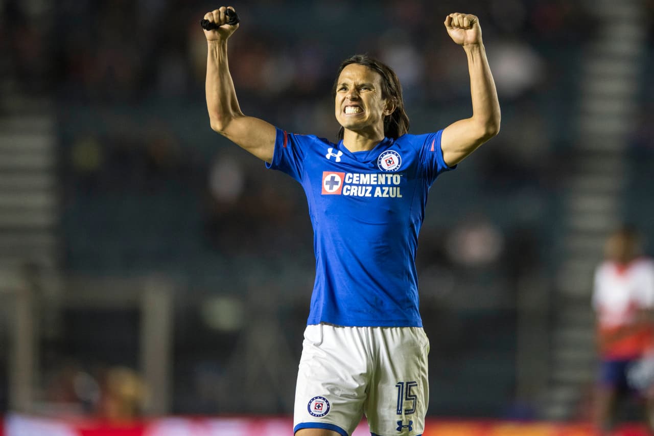 Cruz Azul espera: si América empata y Toluca gana por menos de ocho goles, 'La Máquina' caerá de sexto y enfrentará a Morelia. Un triunfo de Águilas y que sume Toluca mantiene el clásico joven.