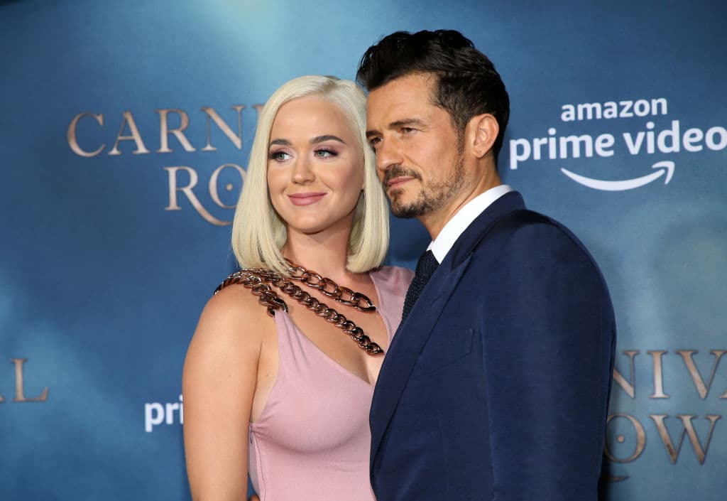 Tuvo una niña, junto con su pareja Orlando Bloom.