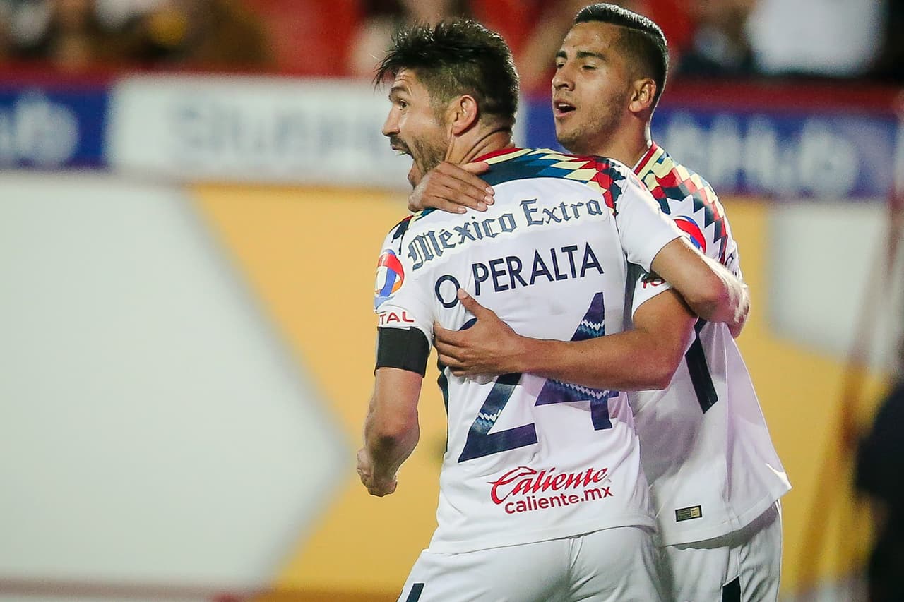 Primero fue Oribe Peralta. El delantero mexicano llegó a 50 goles con el América y se consolida como ídolo de la afición.