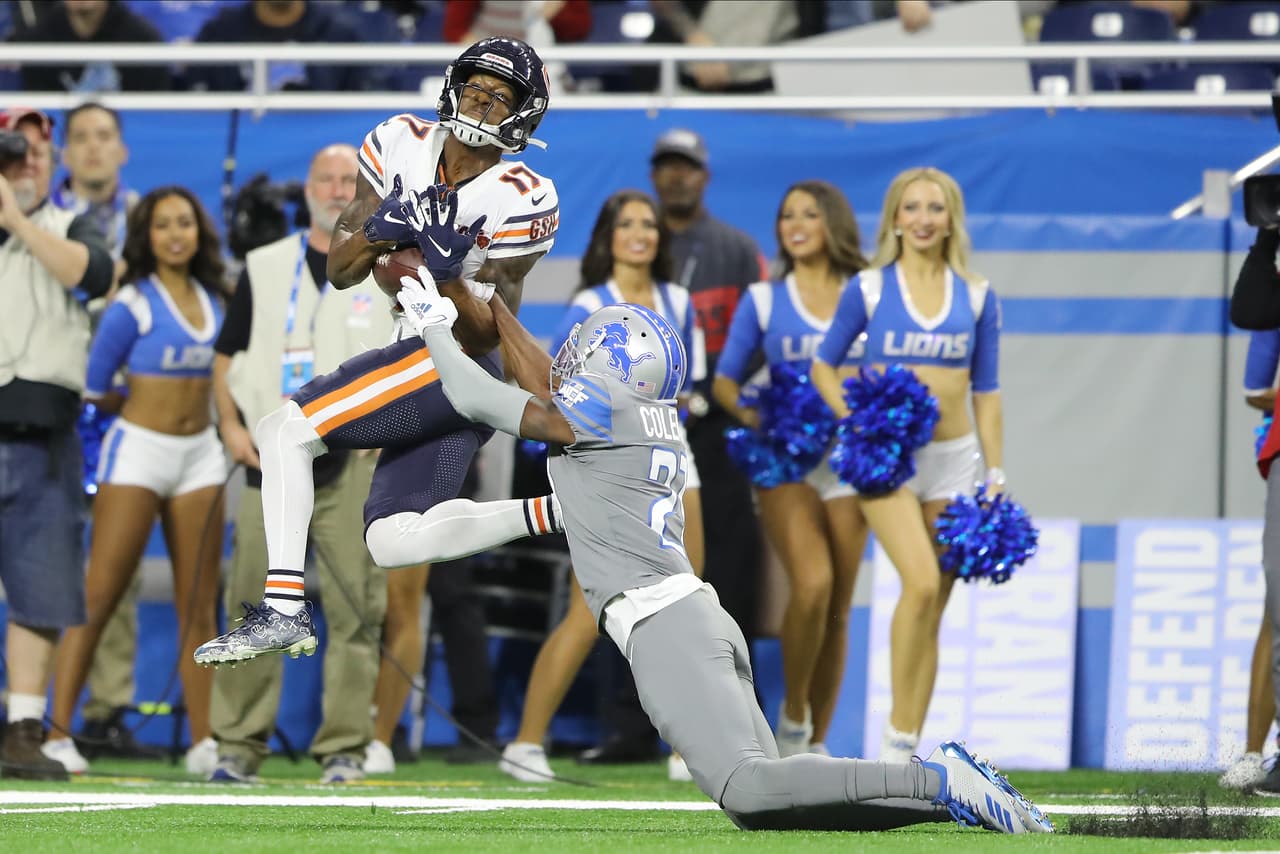 Chicago Bears gana en Detroit y se mantiene en la pelea por los playoffs.