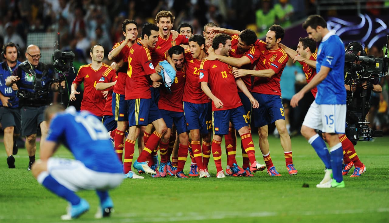 España apabulló 4-0 a Italia en la final de la Euro 2012.
