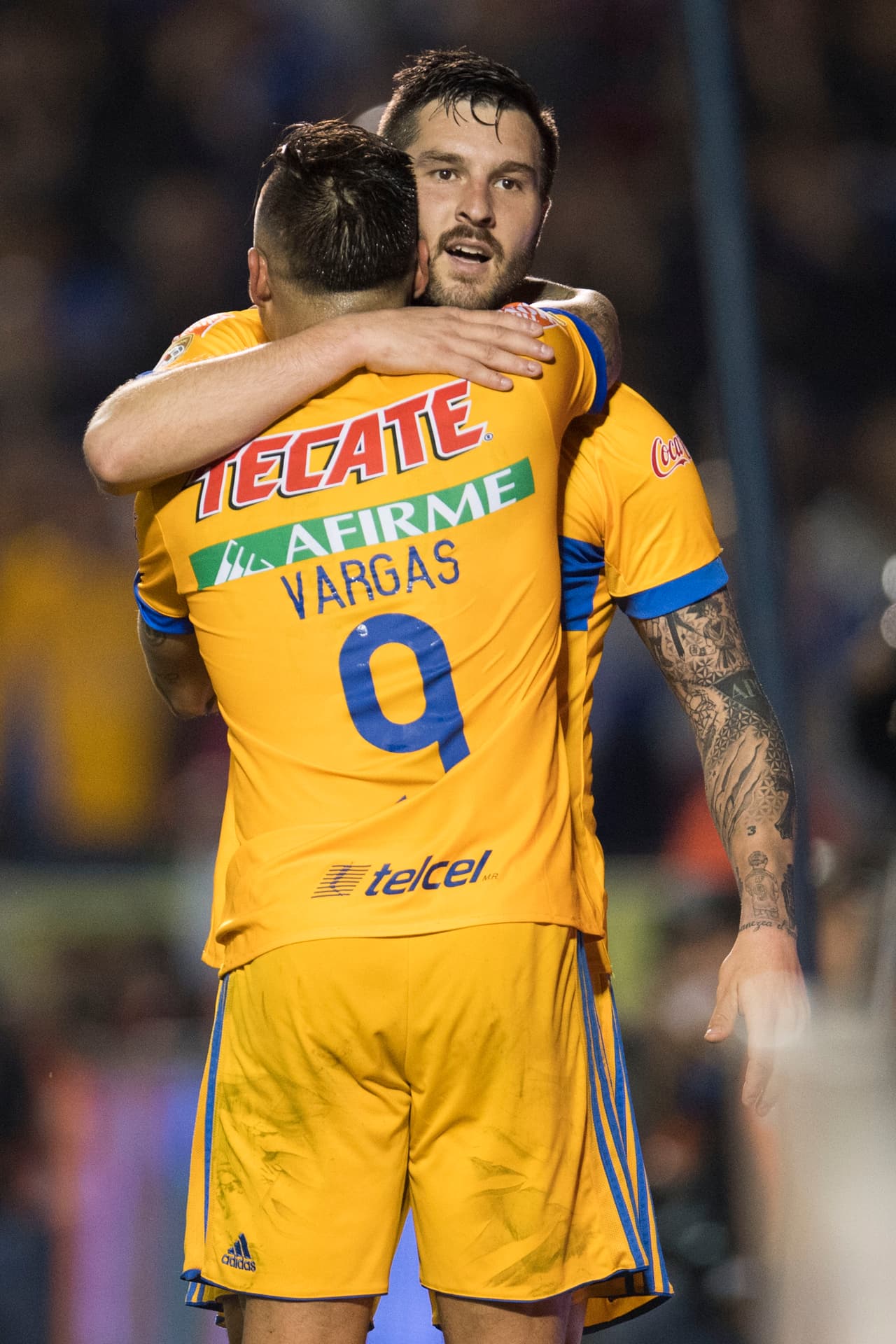 En uno de los partidos más emocionantes de la jornada, los Tigres vencieron 3-2 al Pachuca en condición de local.