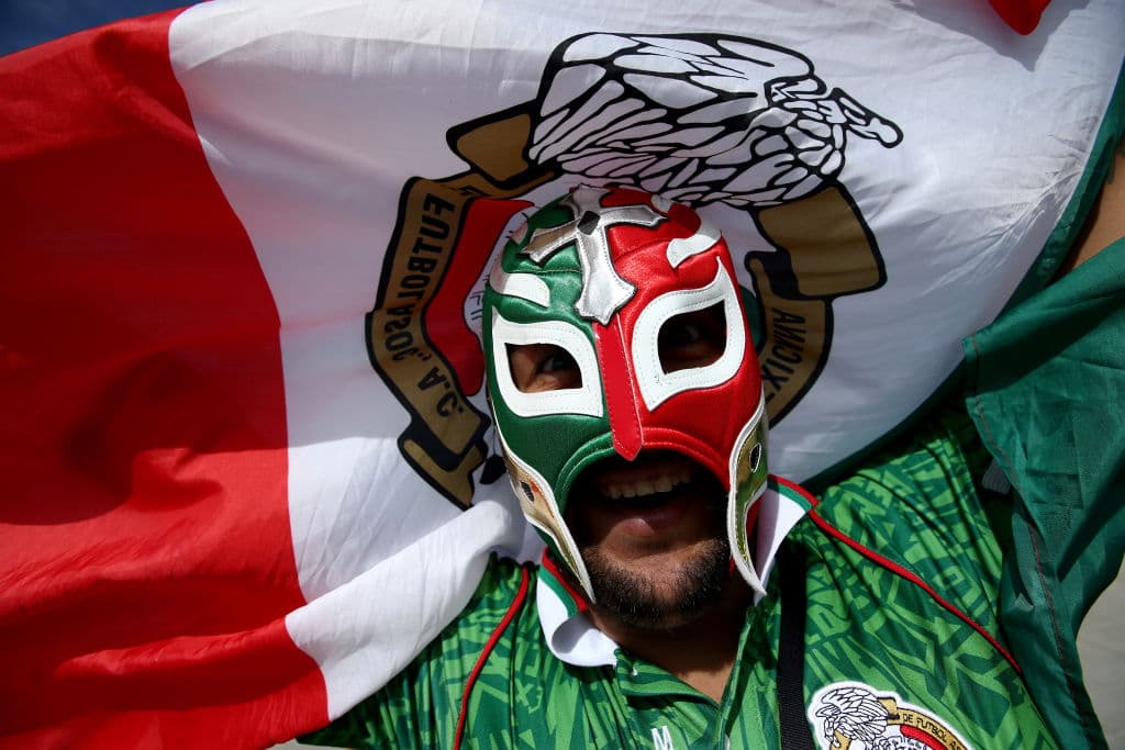 La fiesta de los fanáticos para el partido de México y Corea del Sur por el grupo F en el Mundial de Rusia 2018 tuvo como protagonista el colorido de los seguidores del 'Tri' en Rostov.