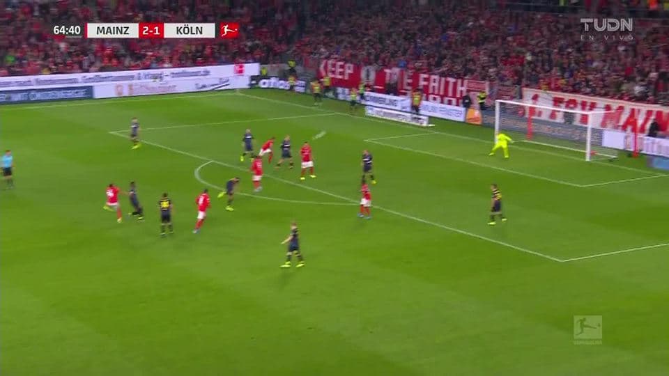 Tiro desviado de Pierre Kunde