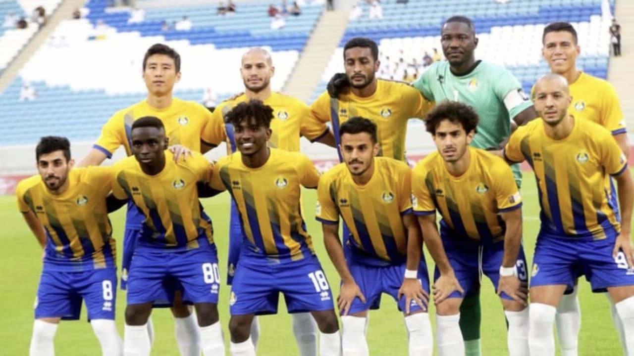 Héctor Moreno se quedó muy cerca de darle triunfo al Al Gharafa