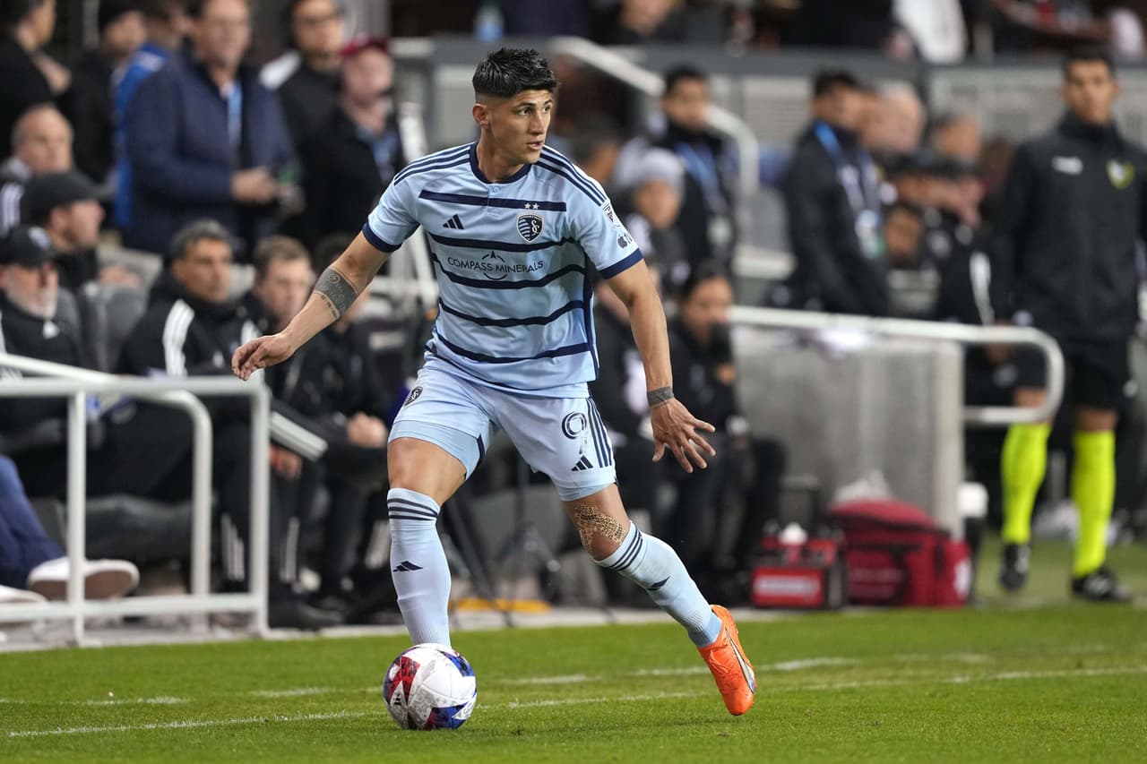 ¿Terminó la mala racha? Alan Pulido y Sporting KC vuelven a sonreir