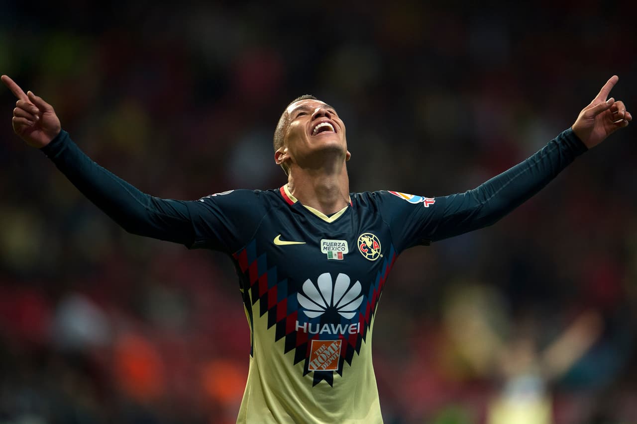 A pesar de los inconvenientes disciplinarios, América vive un buen momento en la clasificación y marcha segundo en el Apertura 2017.