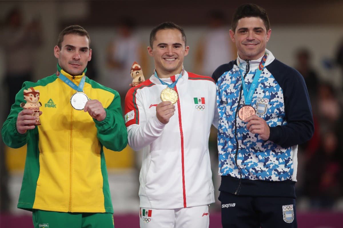 Fabián de Luna se colgó un oro sorpresivo en la gimnasia artística.