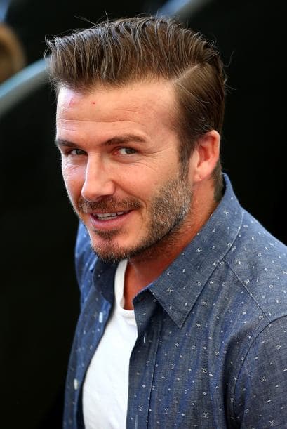 David Beckham llevó a los tres chicos a Brasil. Mira aquí los videos más chismosos.