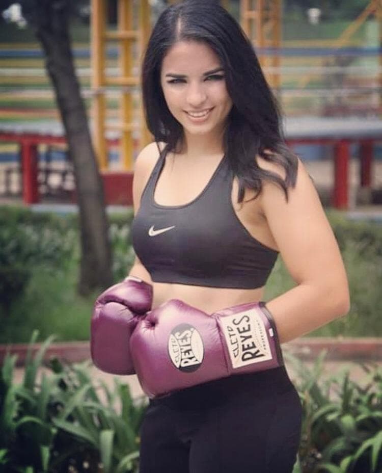 Bonita Fernández busca retornar por la puerta grande a los encordados.