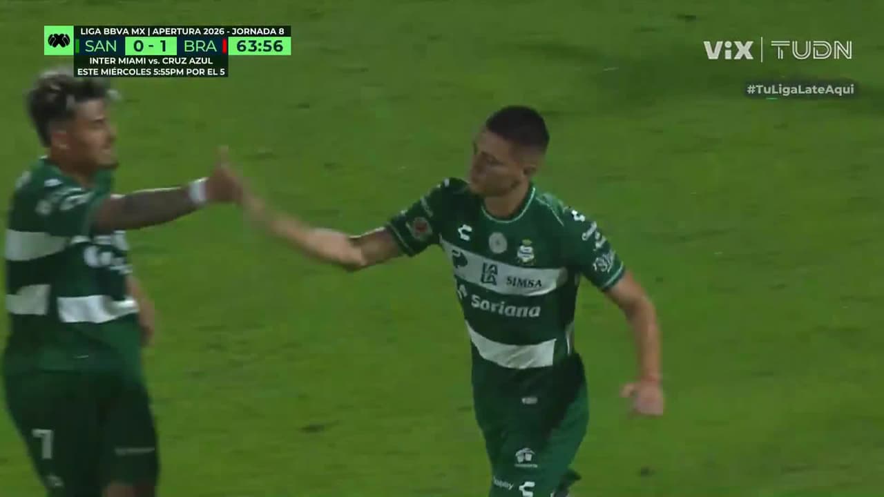 ¡Lo empató Santos! Enorme cabezazo de Ezequiel Bullaude