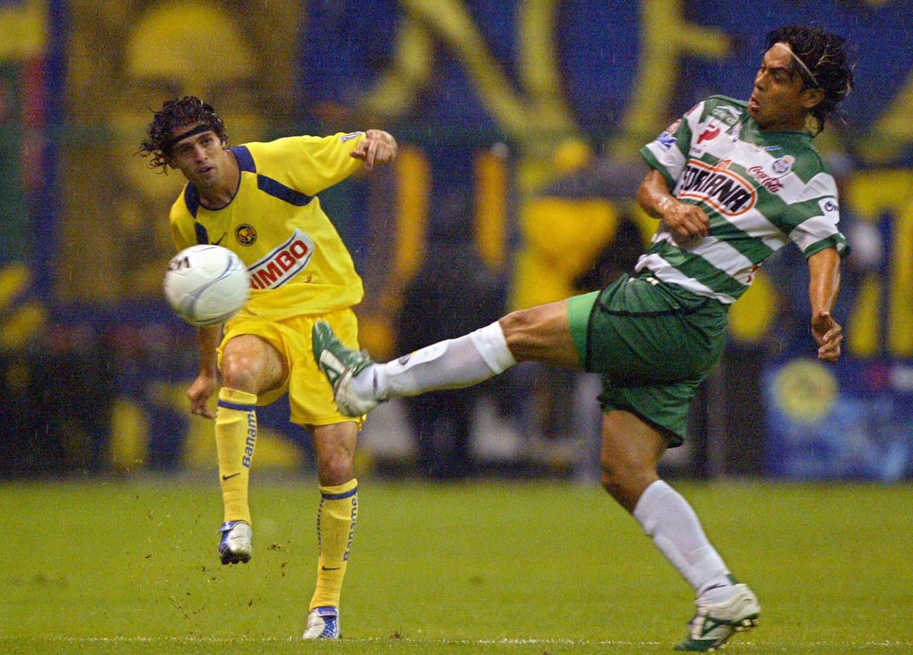 Las Águilas del 2005 escribieron su nombre en la historia del fútbol mexicano como un equipo dominante y casi imbatible.