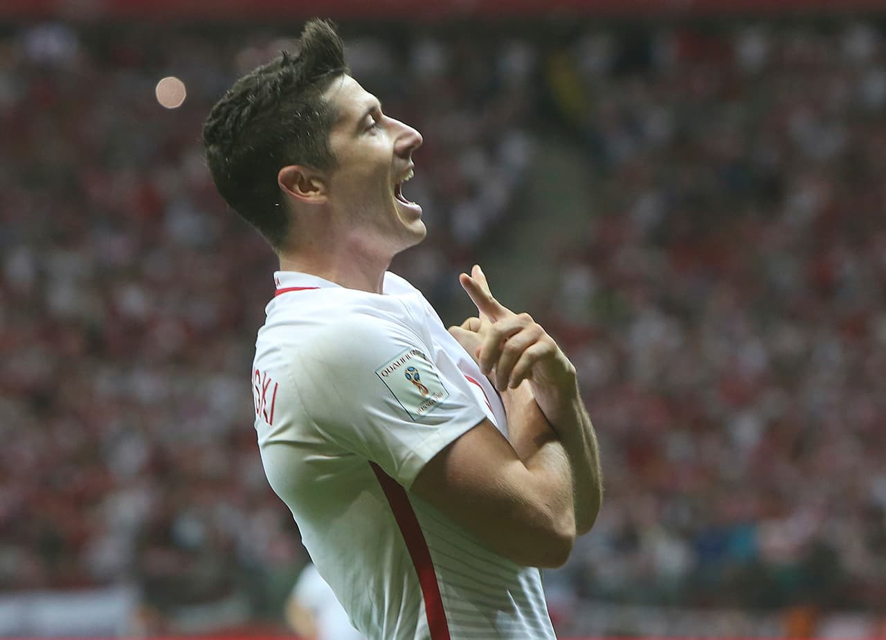 Robert Lewandowski tendrá que liderar a su equipo a dos victorias y esperar que sus perseguidores no sumen más que un empate para vivir su primer mundial.