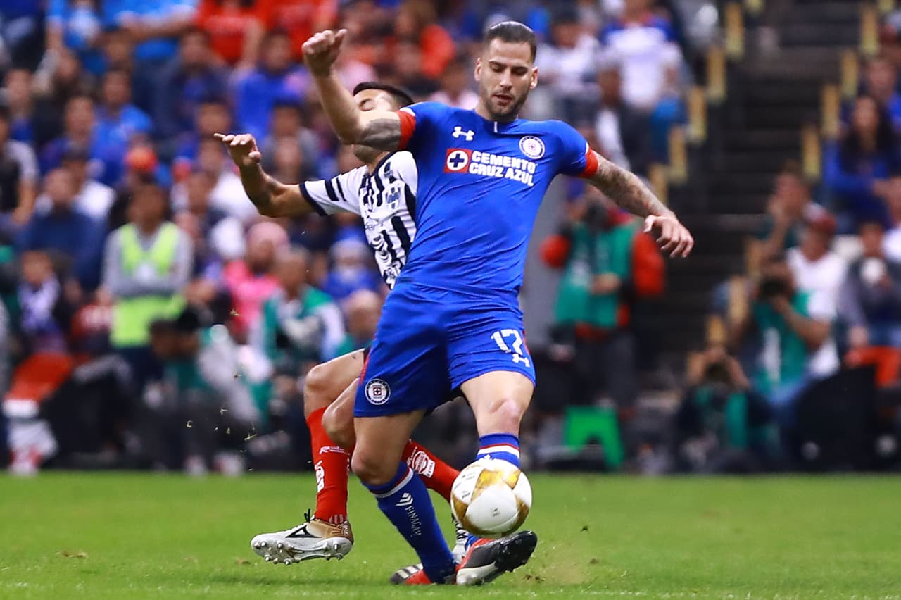 <b>Édgar Méndez, Cruz Azul</b>. El extremo español de La Máquina es un jugador fundamental para su equipo, por su capacidad para generar ataque y labor de sacrificio cuando se requiere, además tiene gol.
