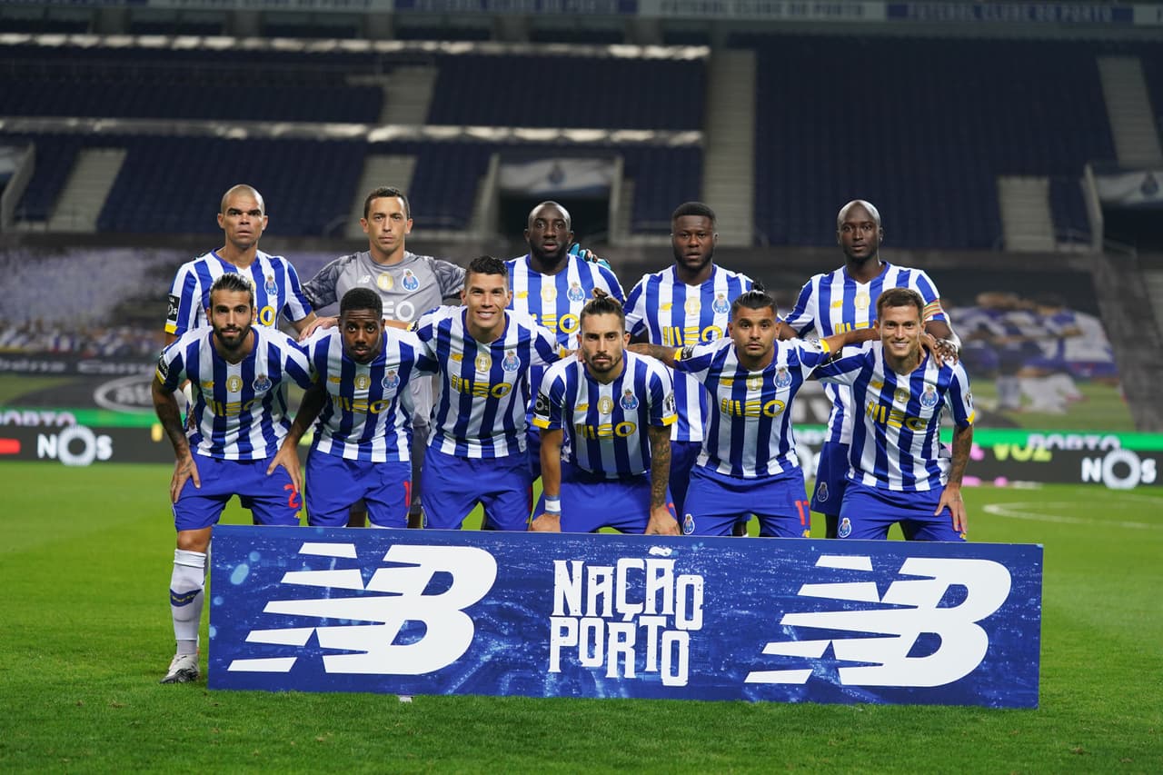 Castro (21’) adelantaba a los visitantes, Oliveira (45+1’) emparejó los cartones y Telles marcó dos penales (45+4’, 89’). Jesús Manuel Corona salió a los 87’ del partido.