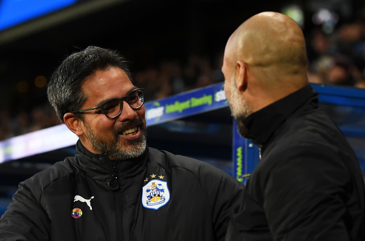 Los entrenadores David Wagner y Pep Guardiola se saludaban cordialmente en la previa del partido.