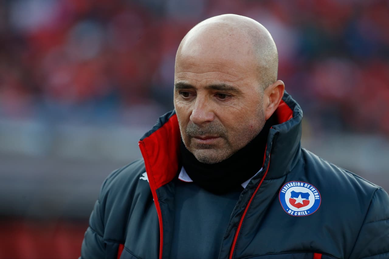 Jorge Sampaoli sigue con Chile por compromiso
