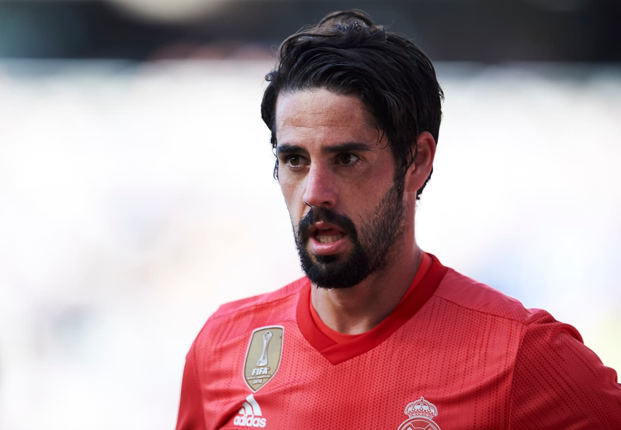 En caso de que Zidane elija el 4-3-3, Isco podría ingresar en la banda derecha. Fue el décimo con más minutos de la pretemporada y alternó su posición.