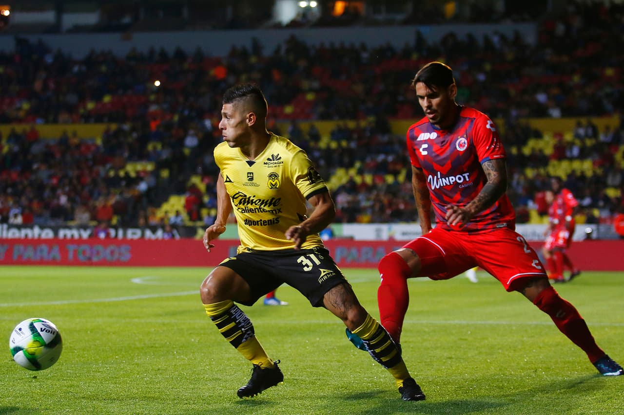 Monarcas tuvo más el balón mas no logró concretar sus opciones en el área rival.