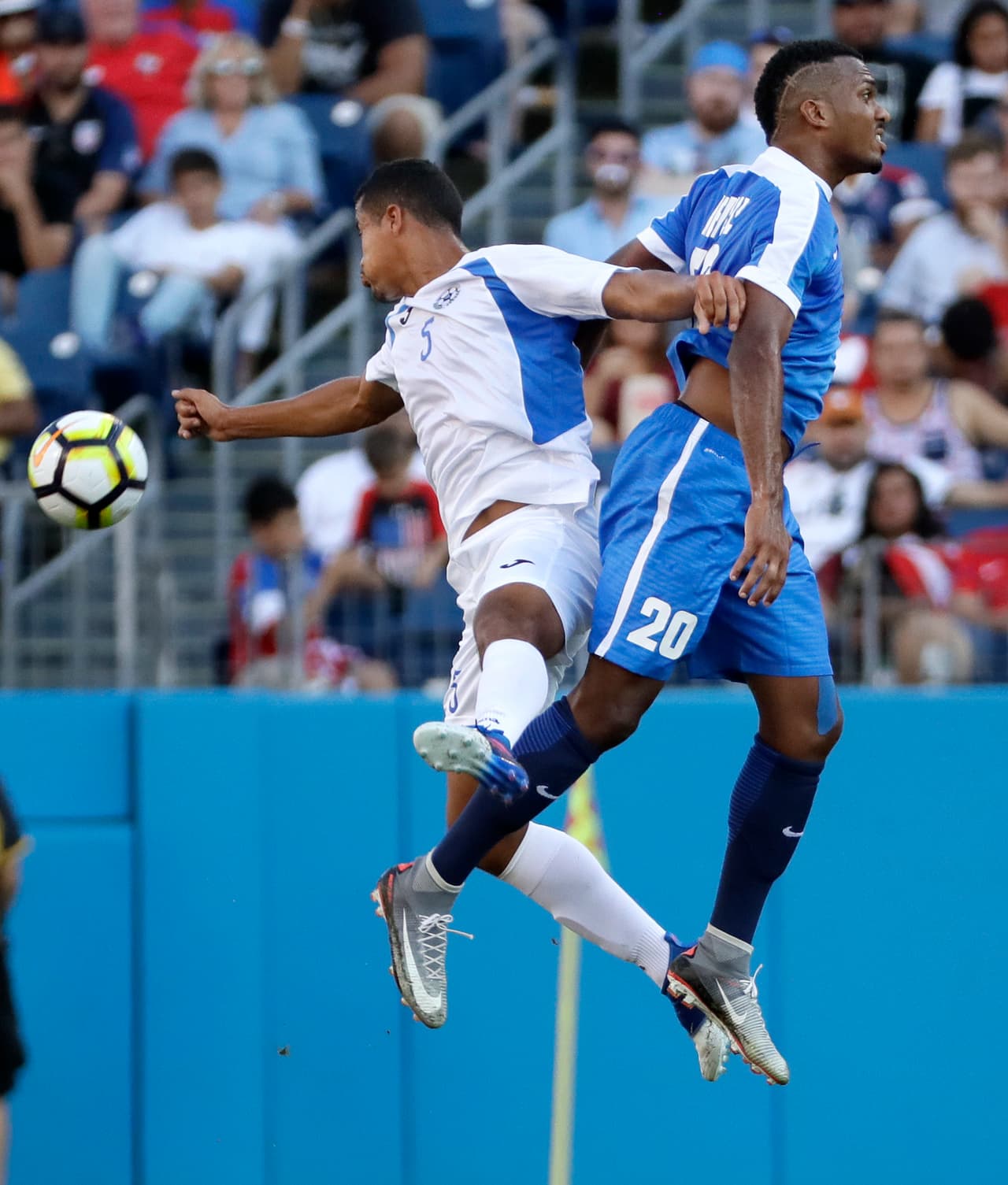 Nicaragua realizó 14 disparos de los cuales 5 fueron a portería y uno más se estrelló en el poste.