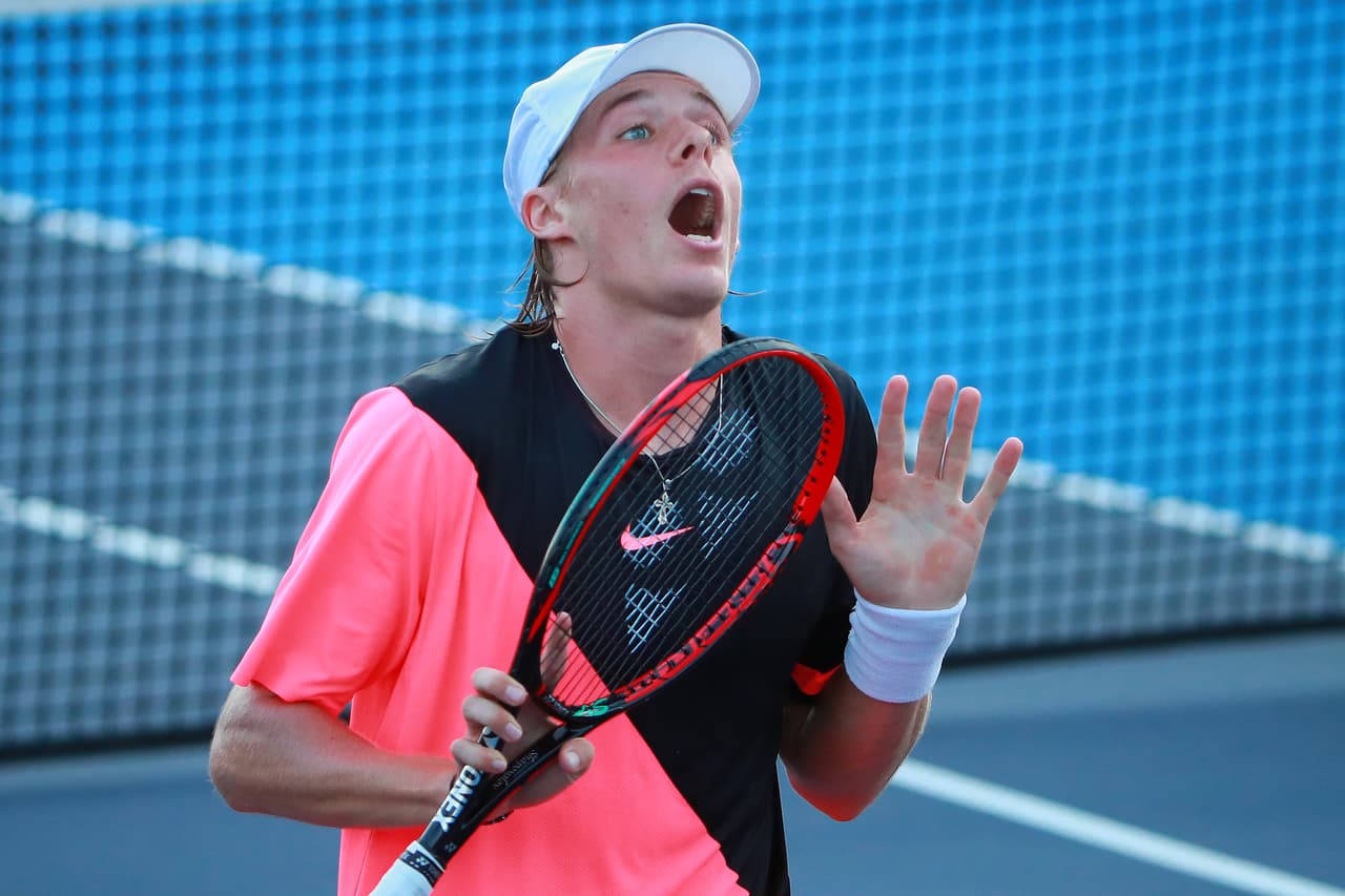 El canadiense Denis Shapovalov, uno de los jóvenes más prometedores del circuito, derrotó por 6-7(3), 6-3, 6-1 al japonés Kei Nishikori.