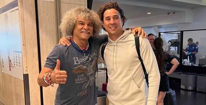 ‘Pibe’ Valderrama le pide foto a Memo Ochoa y lo llena de elogios