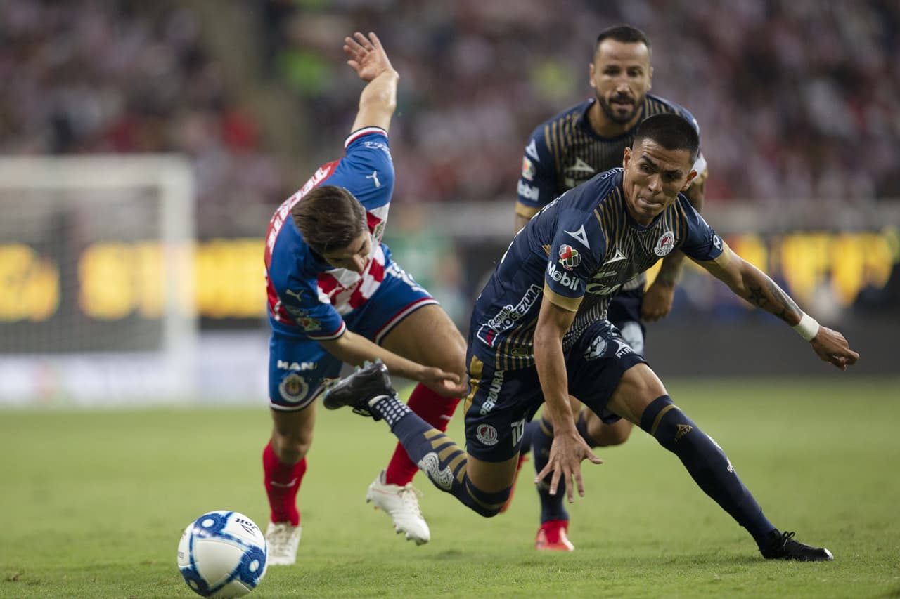 Chivas llegó a siete puntos y la siguiente Fecha se medirán como visitantes ante León. Por su parte, San Luis sufrió su segundo descalabro en la presente campaña.