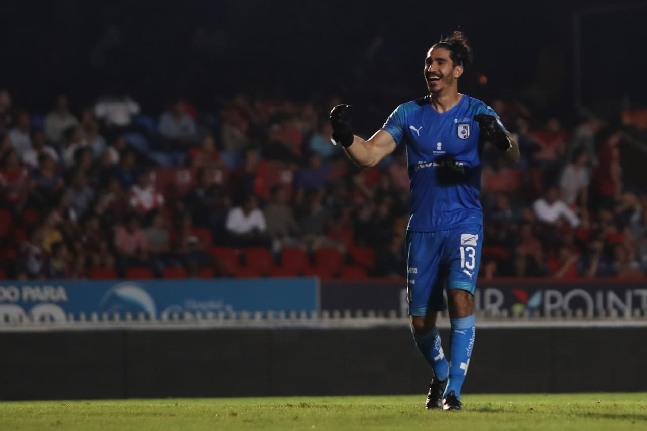 Siguió la feria de goles y al minuto 61 cayó el 4-0 por parte de Paolo Yriziar.