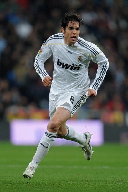 Aú tardaremos unos meses en verlo en acción, pero Kaká es otro astro que por diversos factores no pudo triunfar desde su inicio en Real Madrid, así como lo hizo con el Milan. Un ejemplo más de figuras en busca de revancha deportiva.