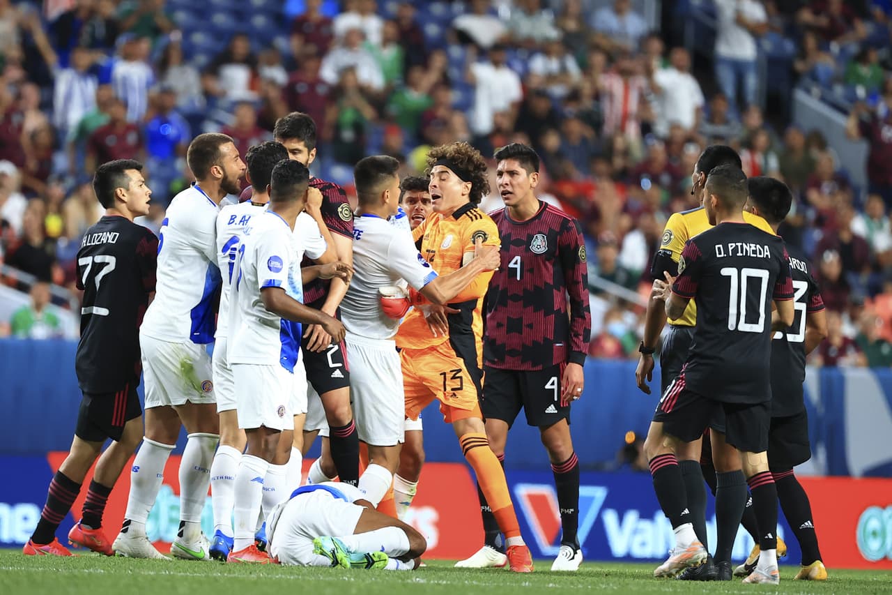 Tras un empate 0-0 en los 90 minutos, México y Costa Rica se van a la tanda de penaltis, en la que los aztecas vencieron 5-4 a los Ticos.