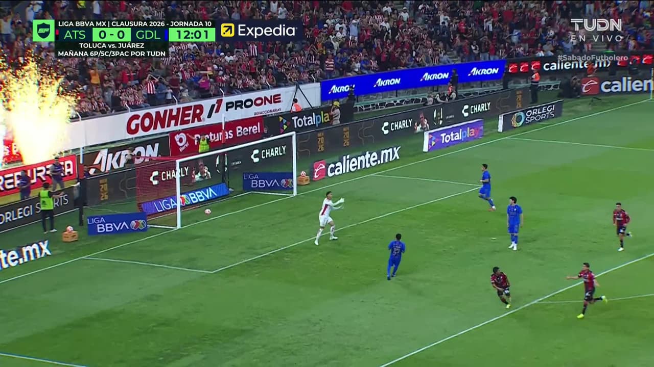 ¡GOL!  anota para Atlas. Paulo Ramírez