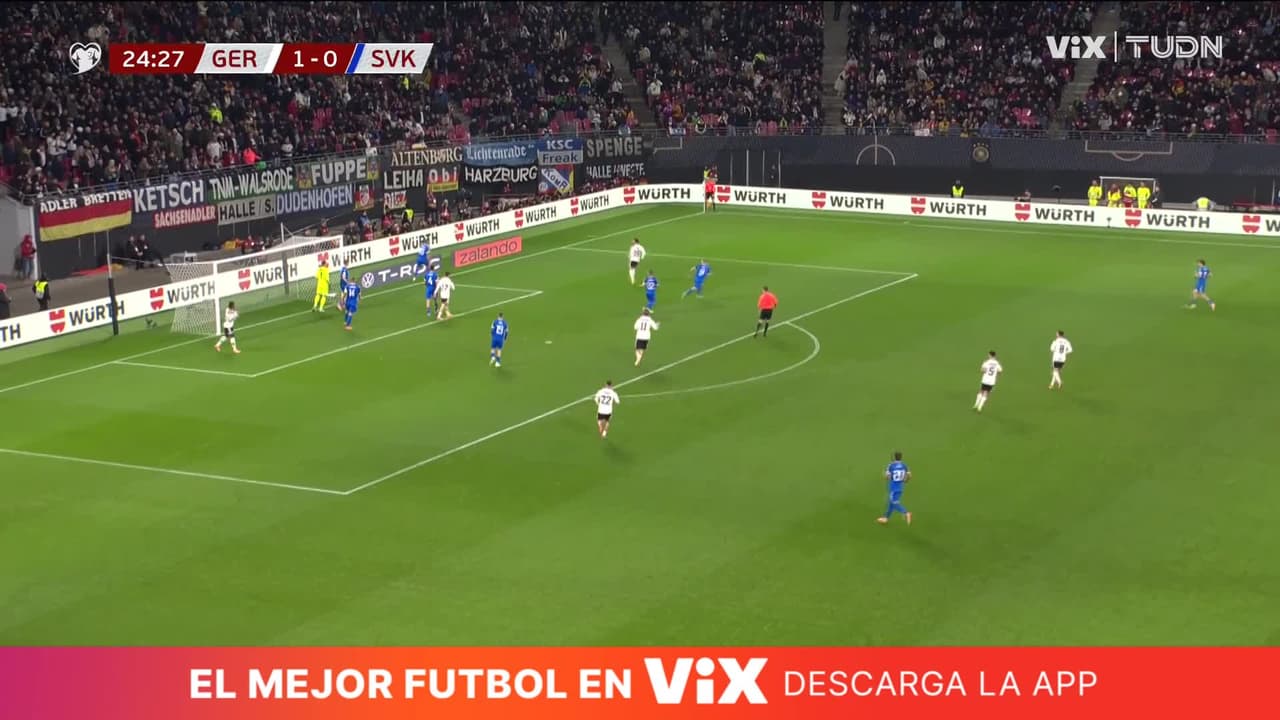 ¡Brutal atajada de Dúbravka! Gnabry perdona un mano a mano con el arquero