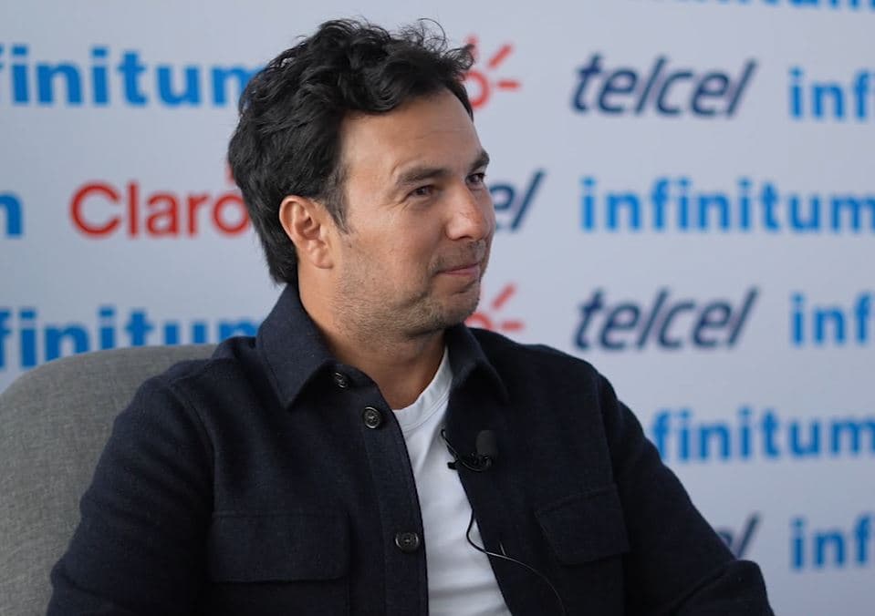 Checo Pérez no competirá este fin de semana, pero abrió agenda en la Ciudad de México y habló para TUDN.