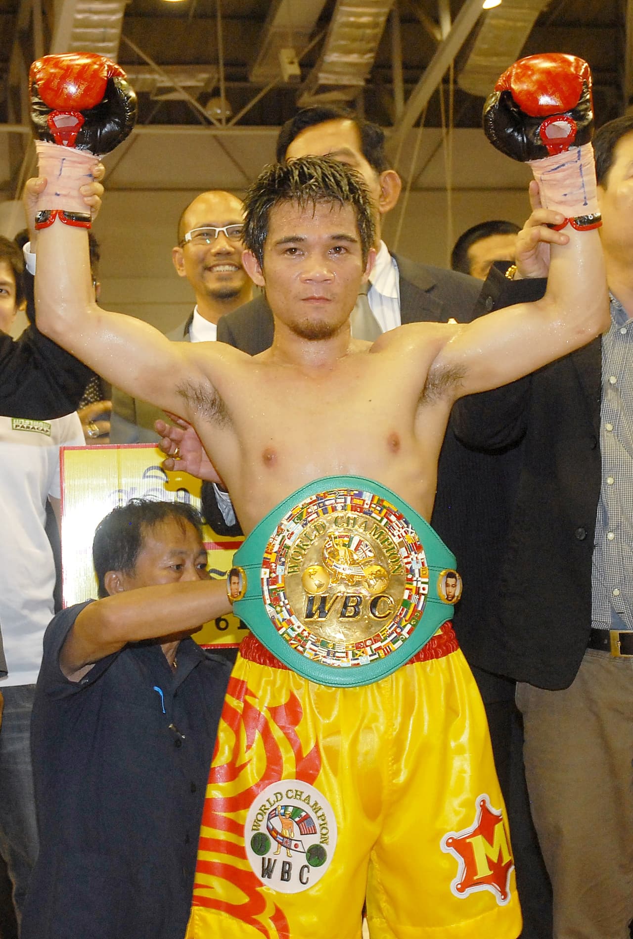 Srisaket Rungvisai noqueó al mexicano José ‘Sugar’ Salgado