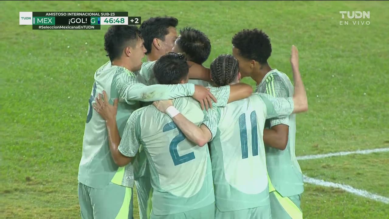 ¡Lo empata México! Carrillo la manda al fondo para el 2-2