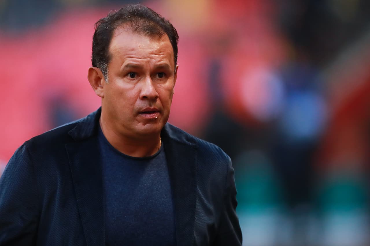 Juan Reynoso, a investigación por quejas sobre arbitraje y VAR