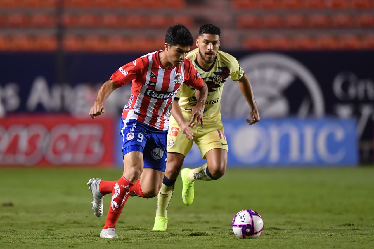 Con gol de Roger Martínez al minuto 51 el América consgue los tres puntos.