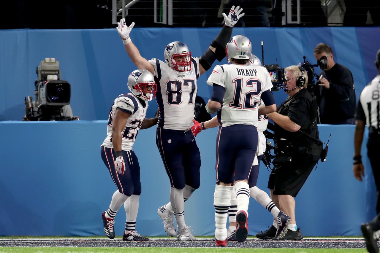 Con 8:35 en el 4° cuarto: Eagles 32 - 33 Patriots. ¡PARTIDAZO!